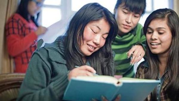 US Embassy and US-India Educational Foundation launch a new education mobile app for students