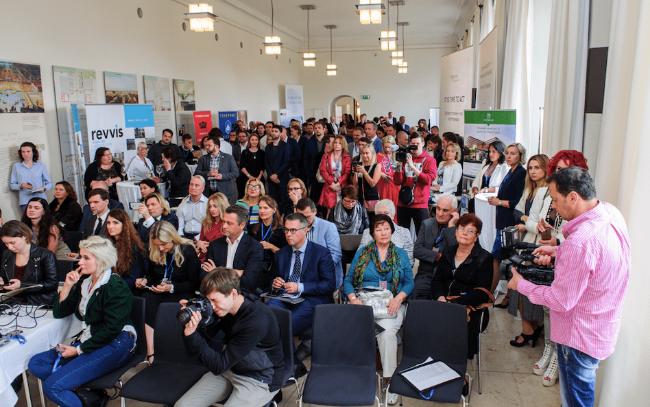 The 5th season of the International Congress of Foreign Real Estate and Investment 04-05.10.2019 Munich GERMANY