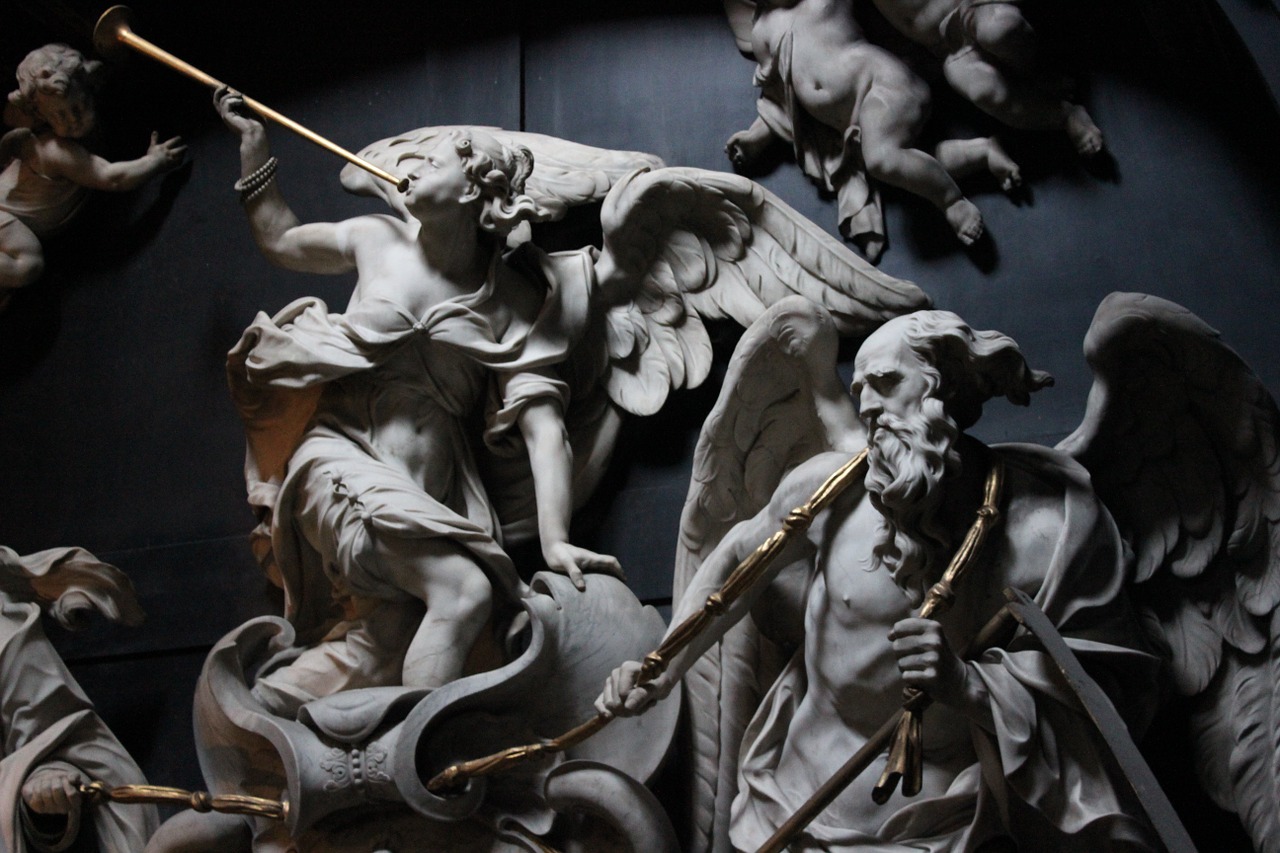 IvoryAndArt is Providing Rare Pieces of Art in Precious Stone, Mammoth Ivory and Crystal