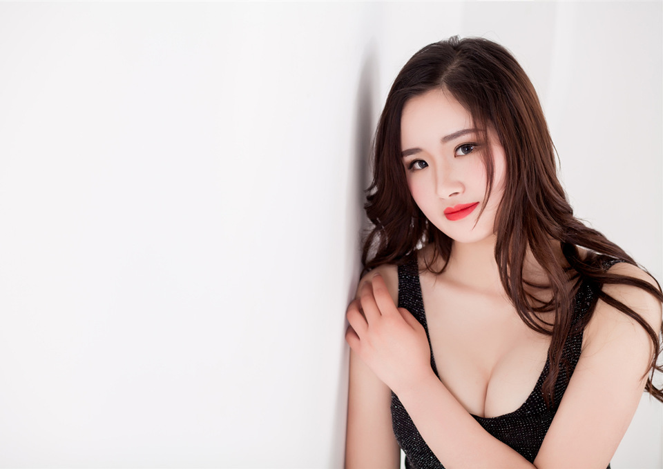 Online Dating has been Becoming all the More Popular Among the Young People in China
