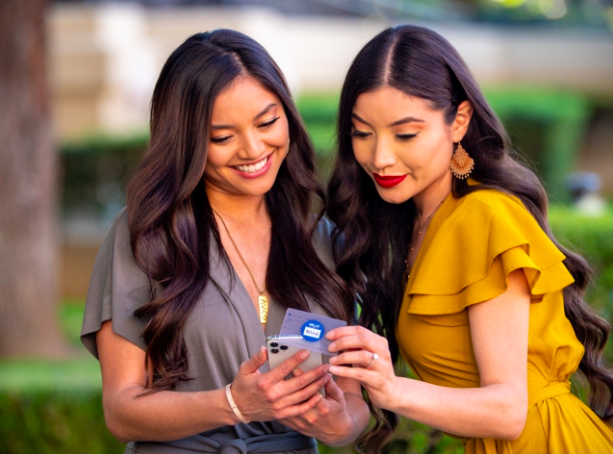Blue Is 2020’s Luckiest Color: Will the Drapers Meet the Billion-Dollar Jackpot with Blue?