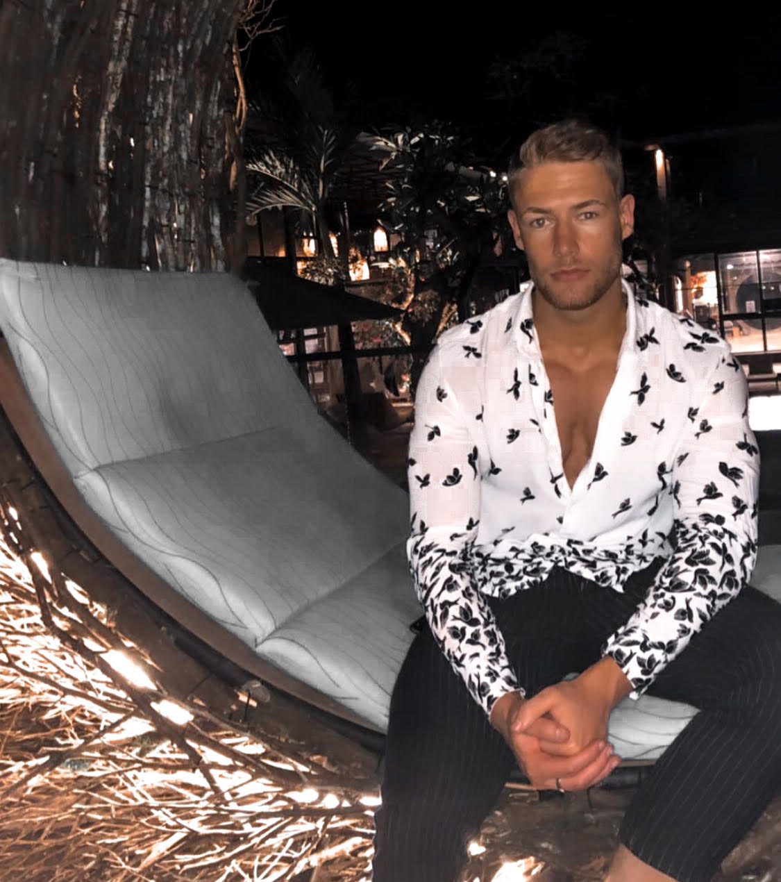 From Travel To Being On Track For His First Million; Here’s How Myles Broom Manages To Travel The World, Whilst Running A Global Agency
