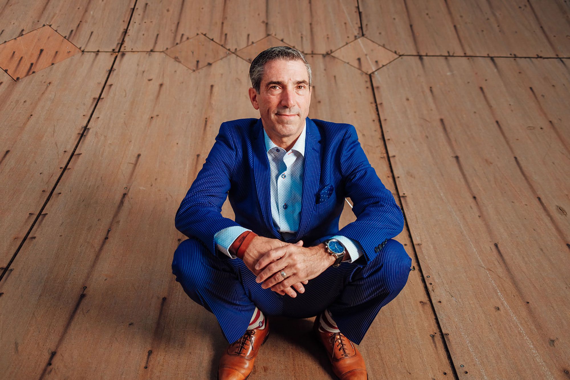 Amidst COVID-19, Futurist Thomas Carter Helps Americans Better Protect Themselves Financially