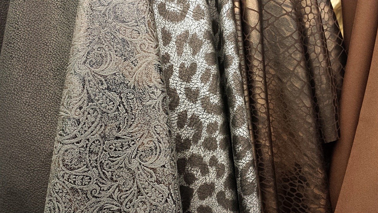 Wholesale, Custom Printed & Embroidered Clothing Businesses are Becoming Popular Across the world
