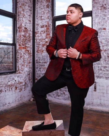 Shantae Menendez: Entrepreneur Promotes Artists to the Top of the Market