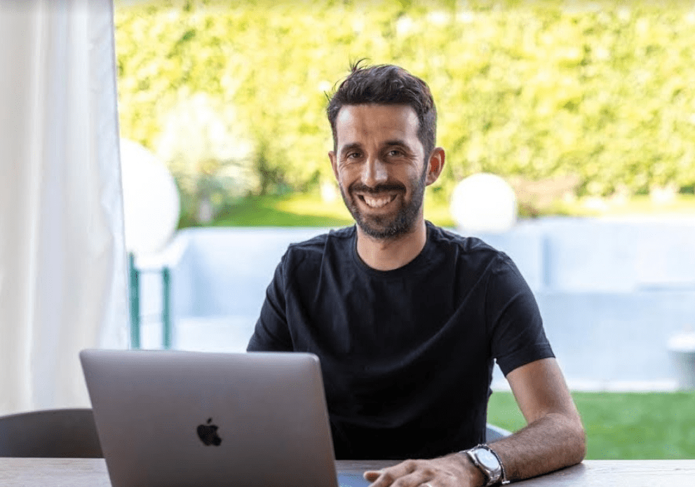 Andrea Bosetti, a Social Media Coach, Attributes his Success to Consistent Efforts in the Digital Space