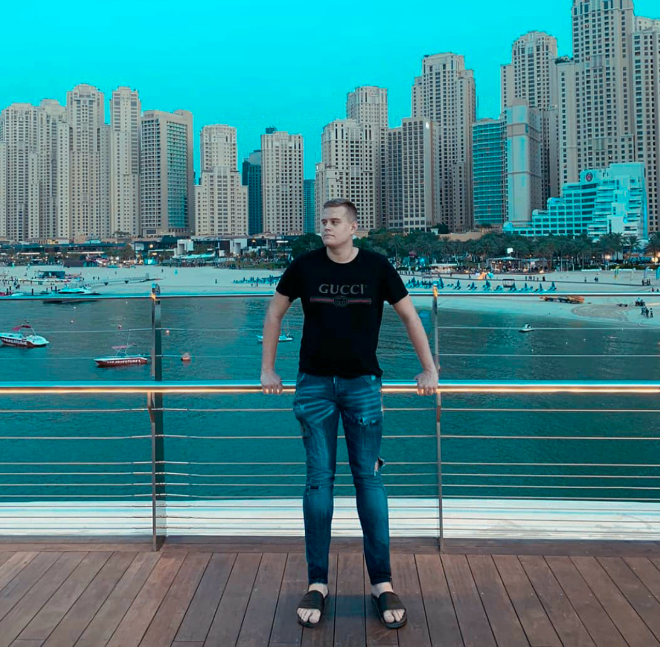 Meet Stephan Walouch, the 19 year old from Austria, who found his success from Ecommerce Dropshipping