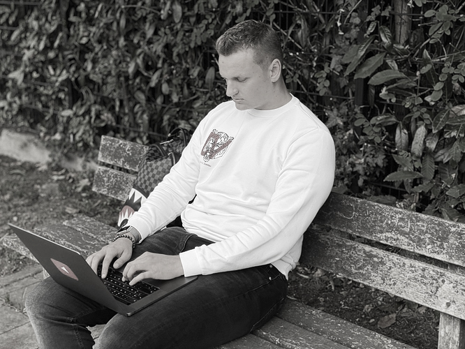 Disruptive Entrepreneur and Trader Maxime Hinnekens Shares His Journey With Our Readers