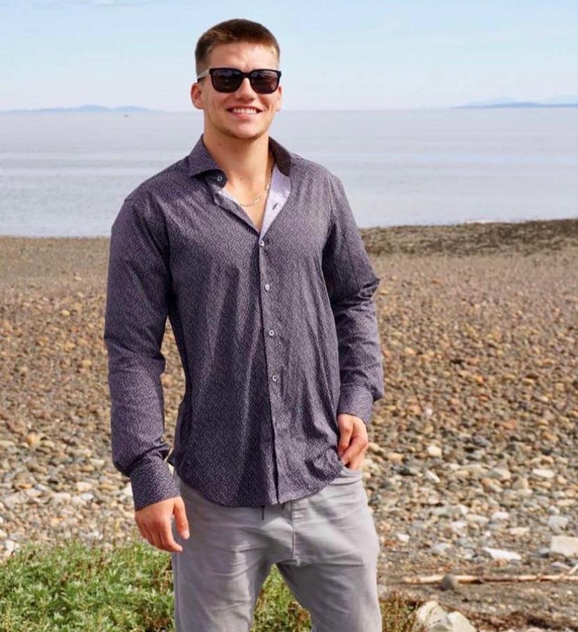 Mikylee Bonthoux – The new age digital influencer and real estate investor who has zoomed ahead of his peers and attained success at 21.
