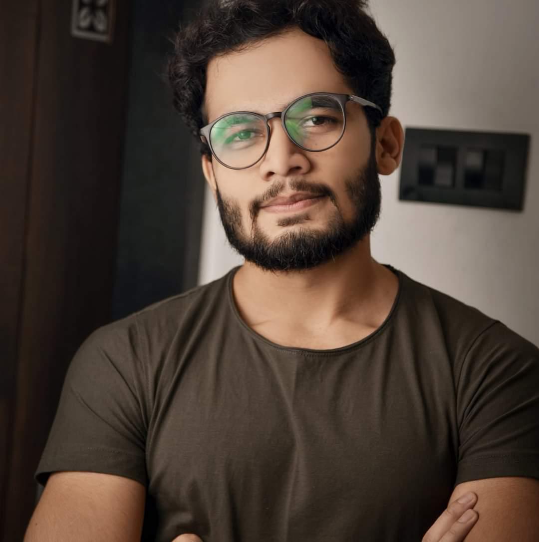 Meet the big bull of social media marketing ft. Rajul Raghuvanshi