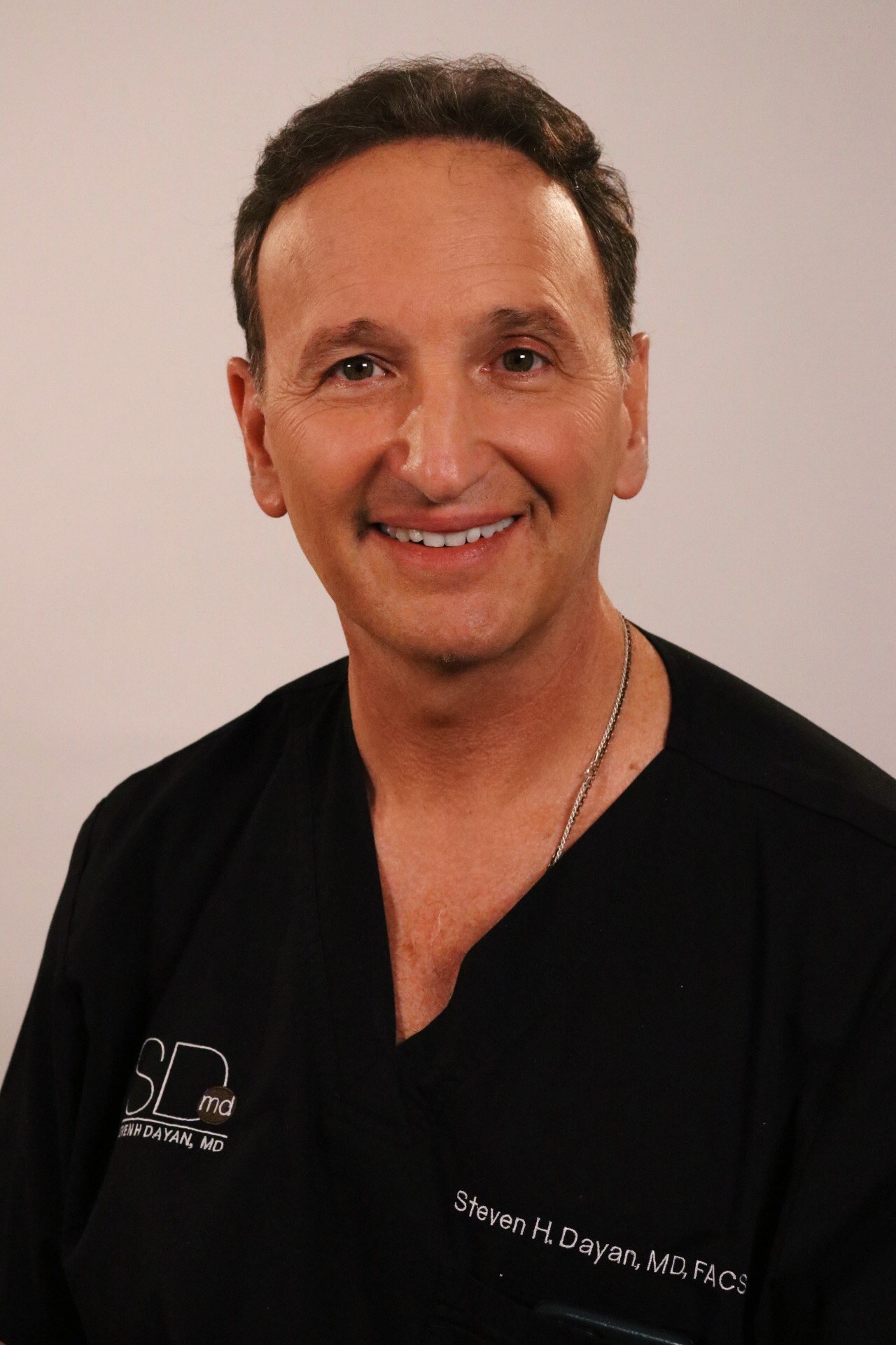 The Effects of Pollution on the Skin, According to Dr. Steven Dayan