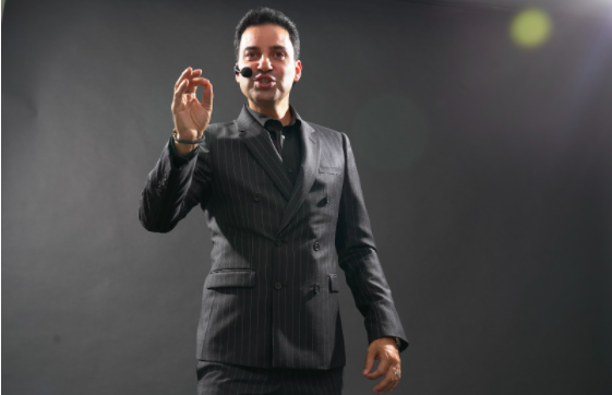 Jafar Jafari Teaches How to Reveal Inner Potential
