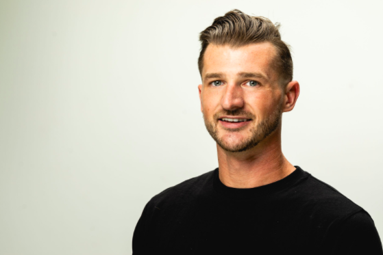 Josh Evans Uses Unconventional Training Methods to Help Professionals Embrace a Healthy Mindset in 90 Days