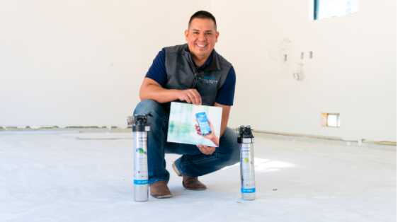 Erik Bernal Promoting Health and Wellness through Safe and Affordable Water Solutions