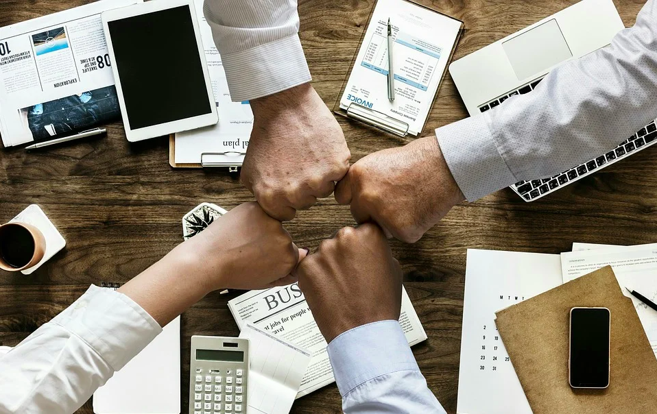 How to Keep Stress Levels Low when Managing a New Company