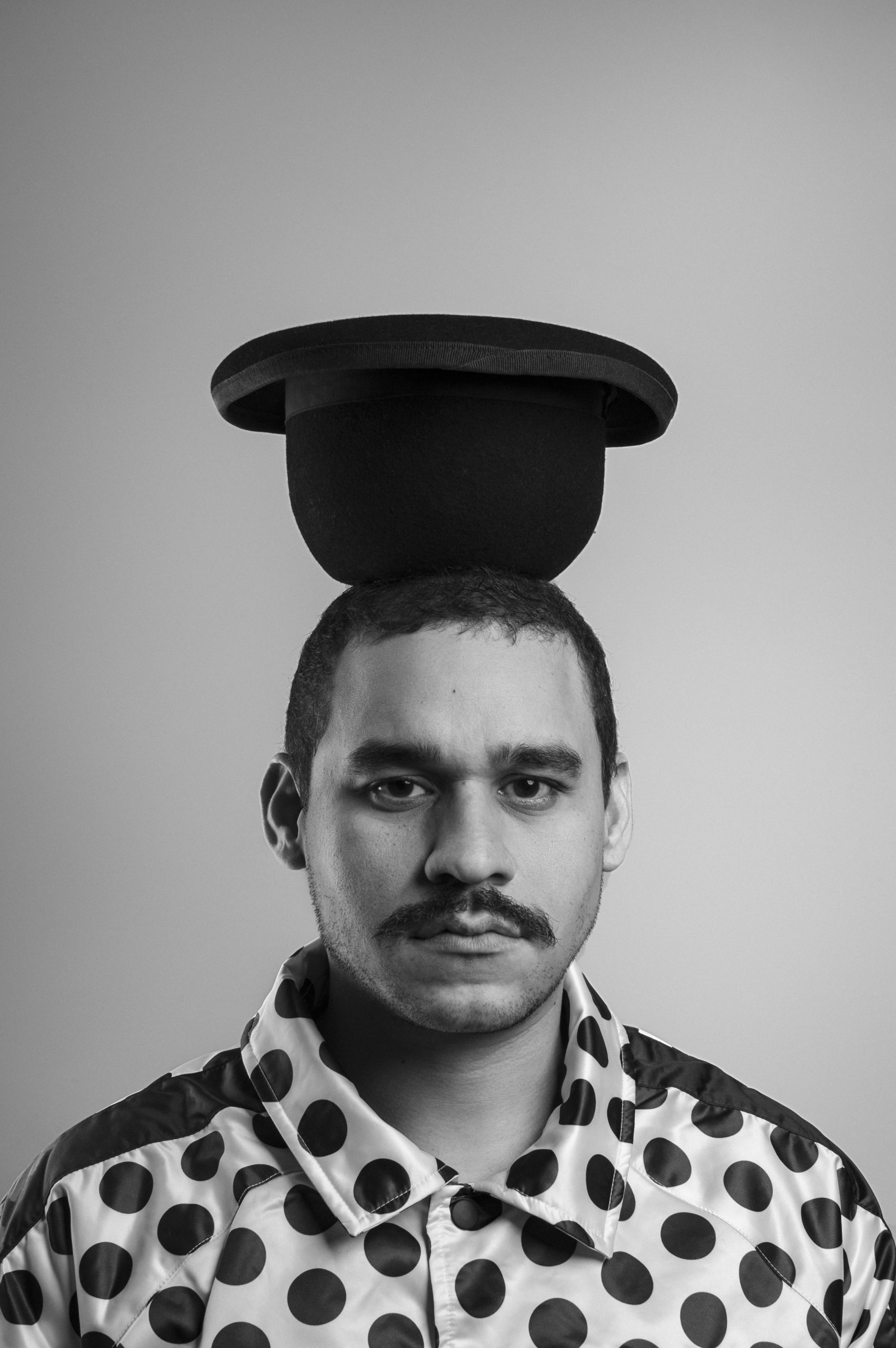 A Venezuelan artist is wowing the Miami arts scene with his groundbreaking reportage style