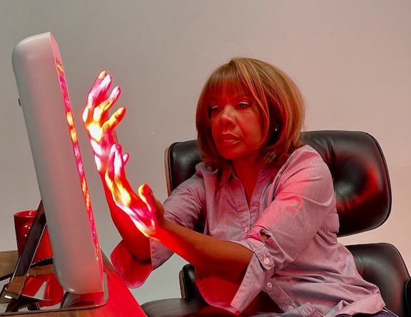Lux Therapy is Innovating Red Light Therapy in America!
