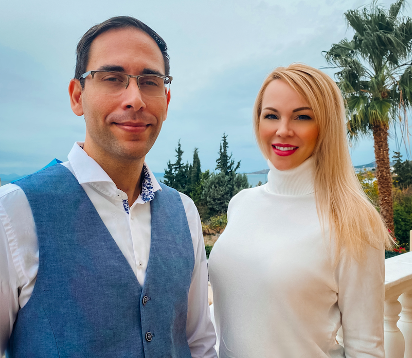 LinkedIn Trainers Dennis Koutoudis and Emily Pappas Are Leading Through Covid with the Power of LinkedIn