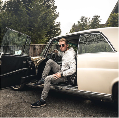 How A 25 Years Old Tanner VanValkenburg Created A 6-Figure Business Off Instagram In Less Than 7-Months