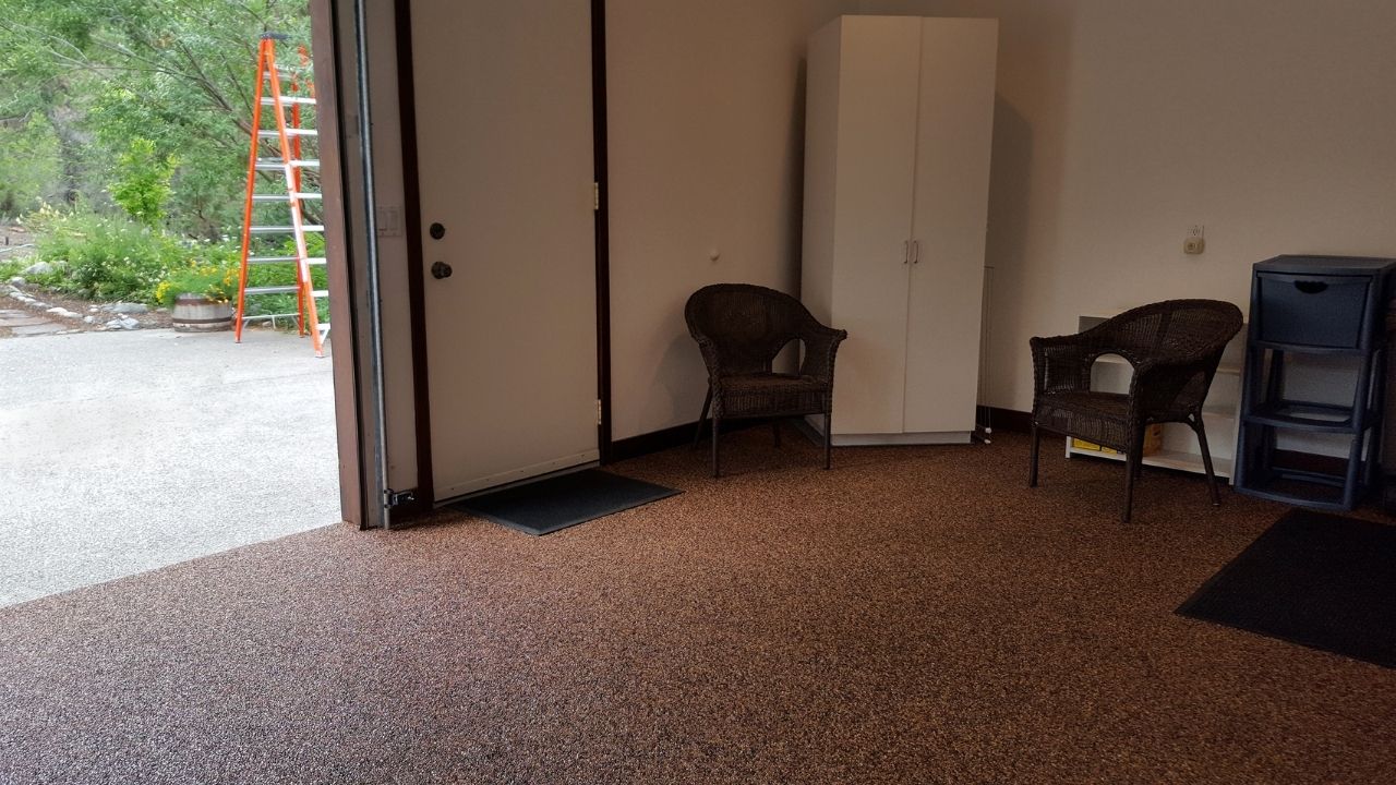 What Is A Garage Floor Containment Mat? Why You Need One Right Now!