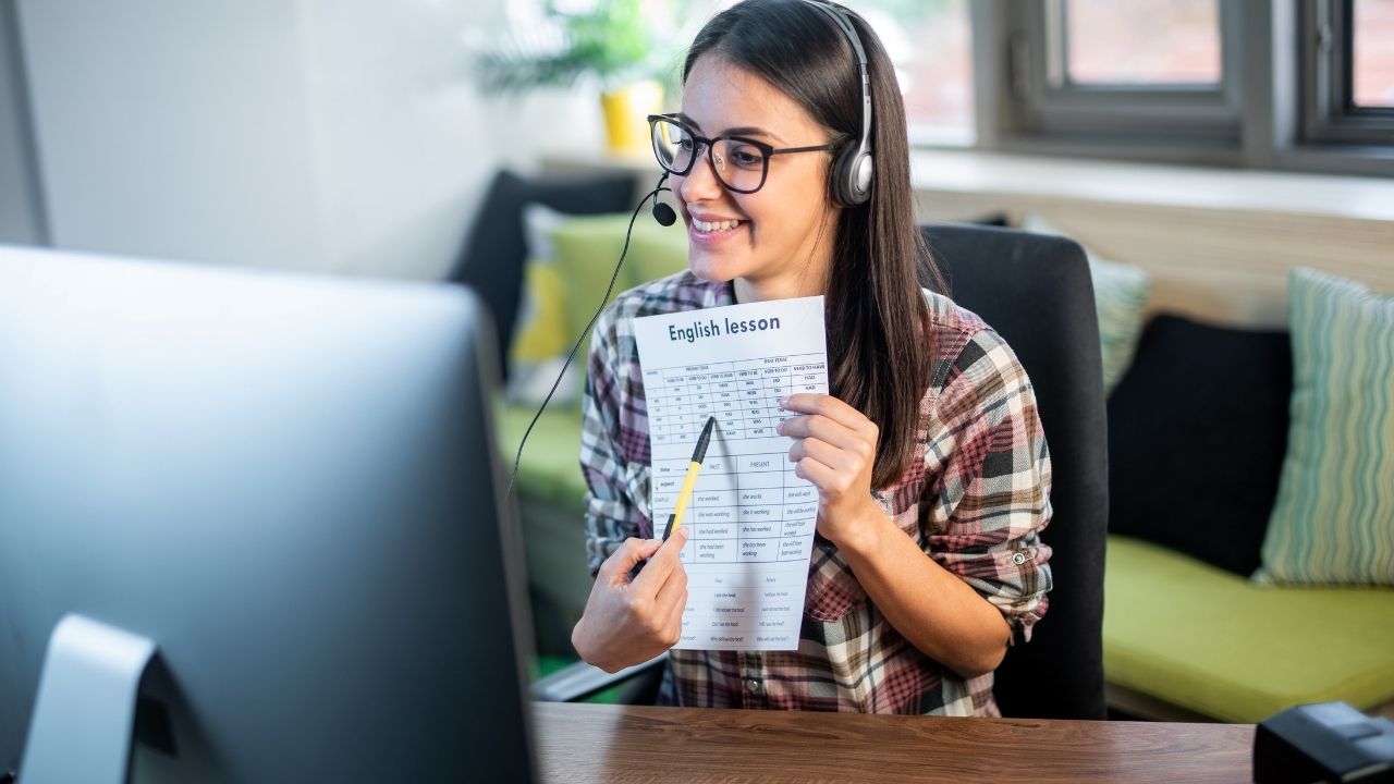 Become an Online English Teacher with TEFL to Earn good Money