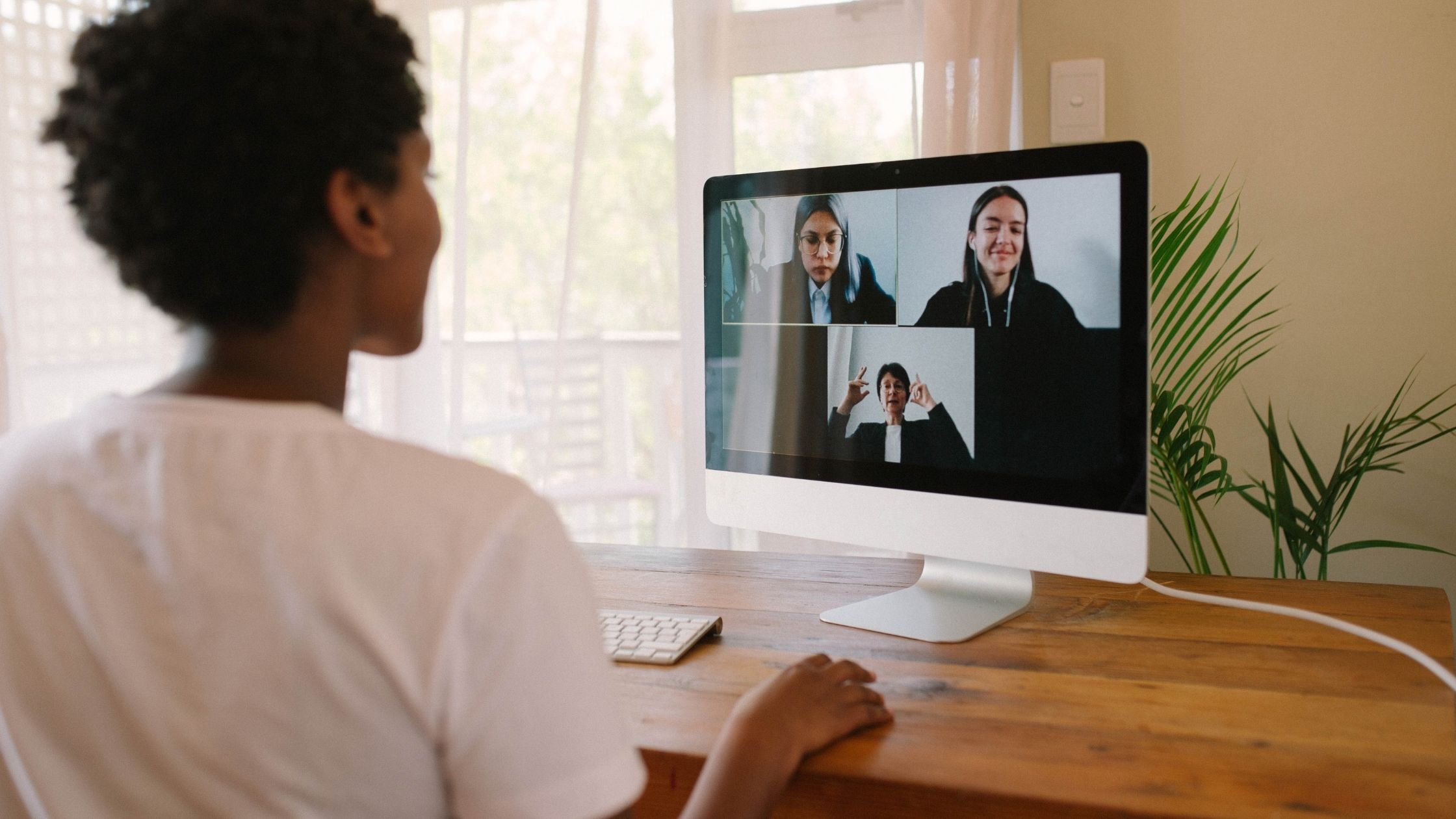 Virtual Event Platforms Give a Greater Audience Reach to Help Businesses Grow Smoothly