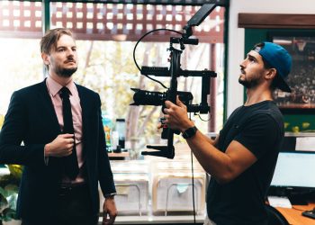 How Daniel Lee Became a Top Home Salesman and is now Impacting Thousands of people on Instagram