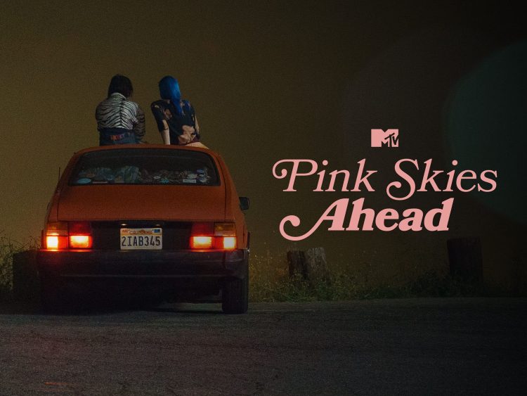 Kelly Oxford’s directorial ‘Pink Skies’ Ahead’ has struck the right chords with the audiences. Here’s a detailed review of the film