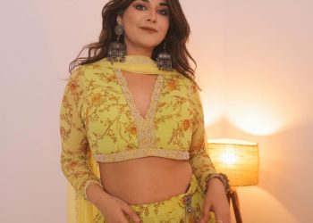 Fashion influencer Deeksha Khurana chooses to create style trends, and not follow them