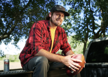 Actor Eriksen Dickens’ “Oakdale Bud” on Instagram is a promising laugh riot !
