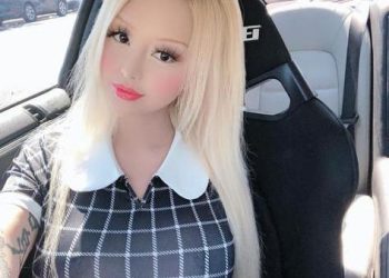 Influencer Asian Barbie aka Thien Thy Huynh is a genuine patroness