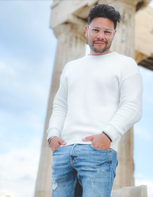 CEO and Motivational Speaker Brandon Peña Shares His Passion For Human Connection As The Secret To His Success