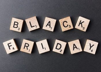 Retail expert urges small retailers to avoid Black Friday