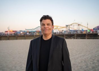 West Hollywood’s Glenn Ackerman, A-List Celeb Coach, Who is Committed to Ending Emotional Suffering in Our World