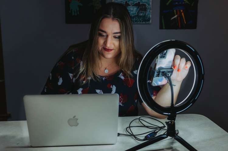 Emma Jean’s Dream: best-selling children’s author launches I’m An Author Academy to Transform Students into Authors