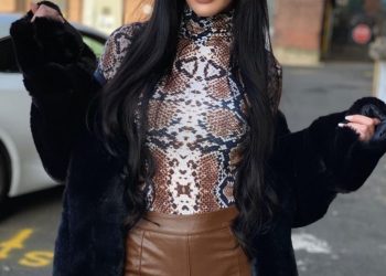 Meet aspiring beauty Yulia Foxx and learn what she has to say