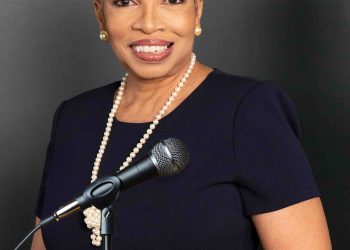Filling the Void: How Renzie Richardson Transforms Entrepreneurs into CEOs Using Leadership, Community, and Care