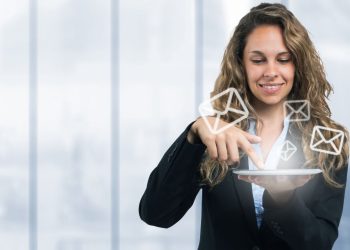 Tips To Train Your Team in Efficient Digital Communication