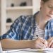 Professional Essay Writing Services: Pros and Cons