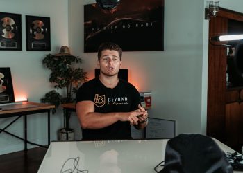 CEO Justin Woll is Leading a Whole New Generation of E-Commerce Mentorship