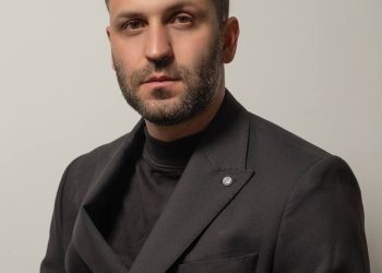 Mohammad Rasekh, a Young Iranian hip hop musician, Won an International Music Award and Expressed His Happiness at Achieving This Success