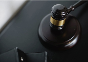 10 Questions to Ask a Criminal Defense Lawyer
