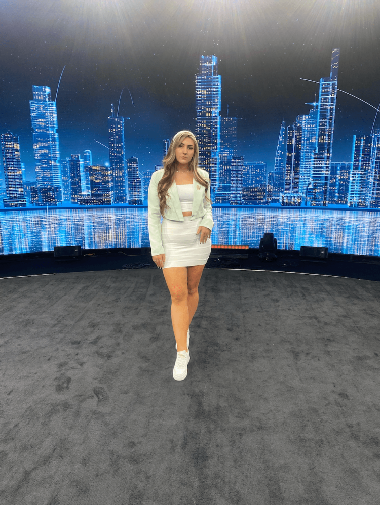 Meet Shayna Hinz: a 19 Year Old Entrepreneur Pushing Boundaries in the World of Business