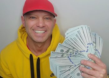 Why You Should Be Paying Attention To Professional Gambling Consultant – Christopher Mitchell aka The Goat
