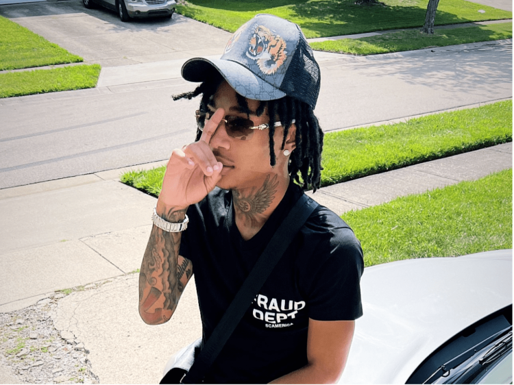 Artist To Watch: Jett Ballout Is Becoming an Internet Sensation
