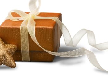 Gift Box Manufacturer: How to Choose the Right One for Your Needs