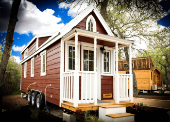 Acclaimed Architect Androsky Lugo Explains the Current State of the Tiny House Industry
