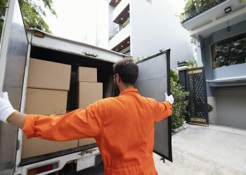 What should you know about sending parcels in Europe?
