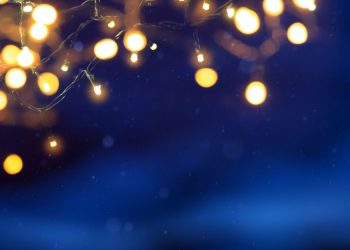 6 Ways to Make Your Christmas Lights Stand Out This Holiday Season