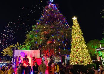 Covina Residents Celebrated the Start of The Holiday Season